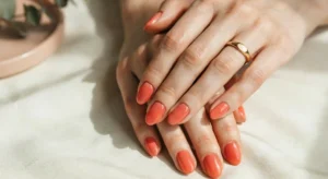 semi-permanent été corail, French colorée semi-permanent été, nail art pois semi-permanent