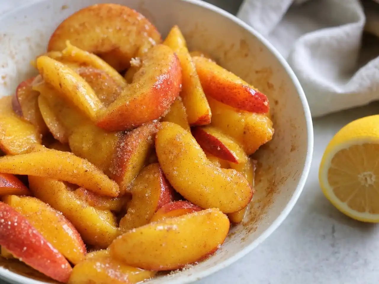 peach crumble recipe, easy peach crumble recipe, peach crumble recipe with oats
