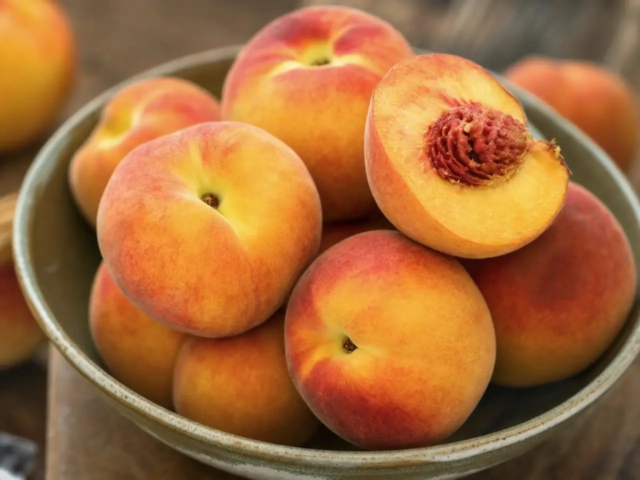peach crumble recipe, easy peach crumble recipe, peach crumble recipe with oats