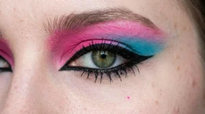 1. The raccoon eye, done cleanly